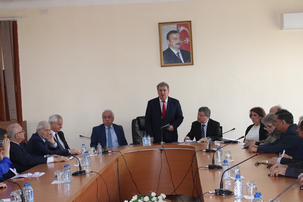 AMEA-da görkəmli türkoloq alim Cavad Heyətin anadan olmasını...