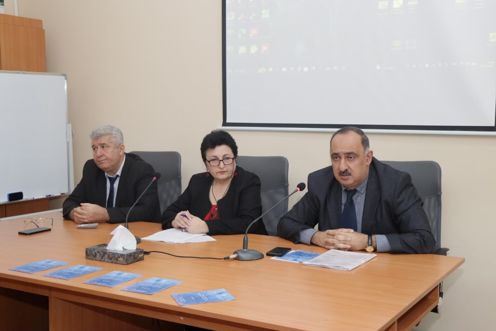 Türk Birliyinin Fədailəri: Birinci Türkoloji Qurultayın 100...