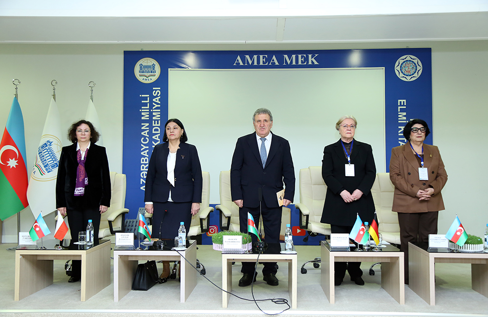 AMEA-da “Sadıq bəy Ağabəyzadə – XX əsr şərqşünaslıq elminin...