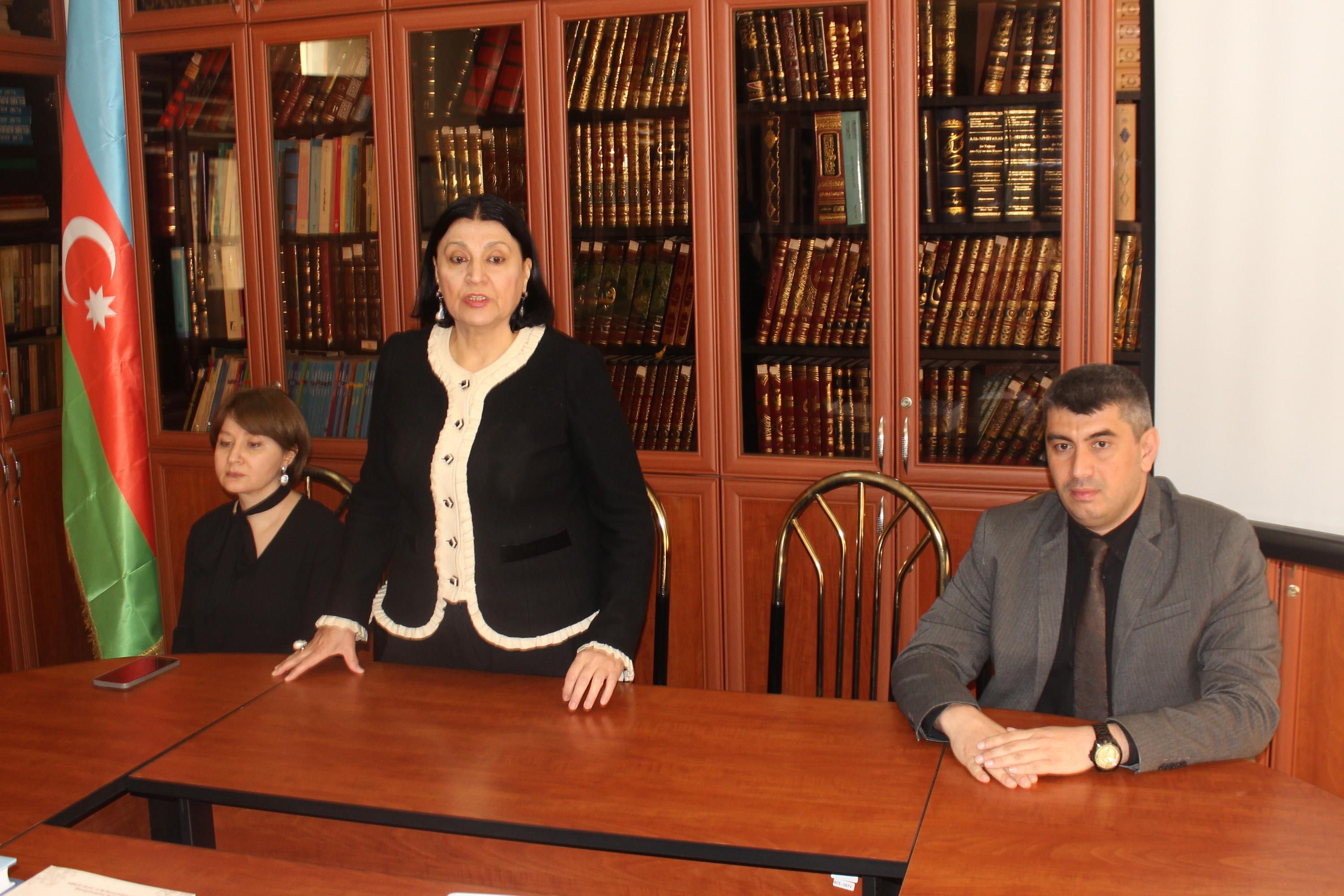 Şərqşünaslıq İnstitutunda 31 Mart – Azərbaycanlıların Soyqır...