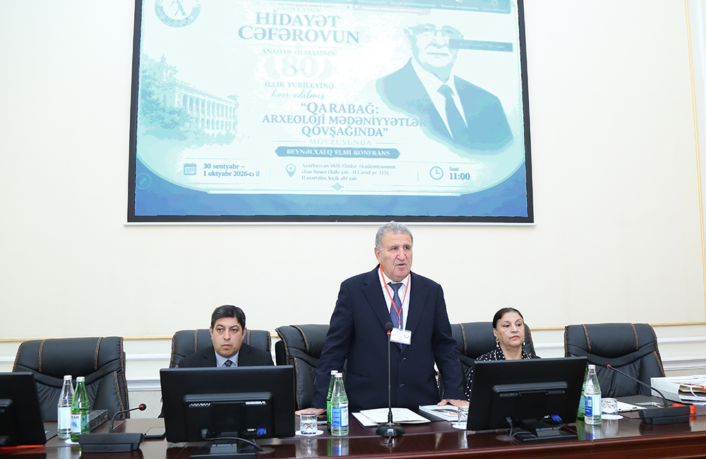 AMEA-da “Qarabağ: Arxeoloji mədəniyyətlər qovşağında” mövzus...