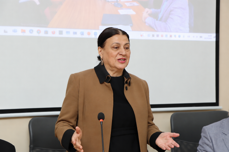 “Azərbaycanın XIX–XX əsrlər tarixinin aktual problemləri dünya tarixi kontekstində” mövzusunda konfrans keçirilib